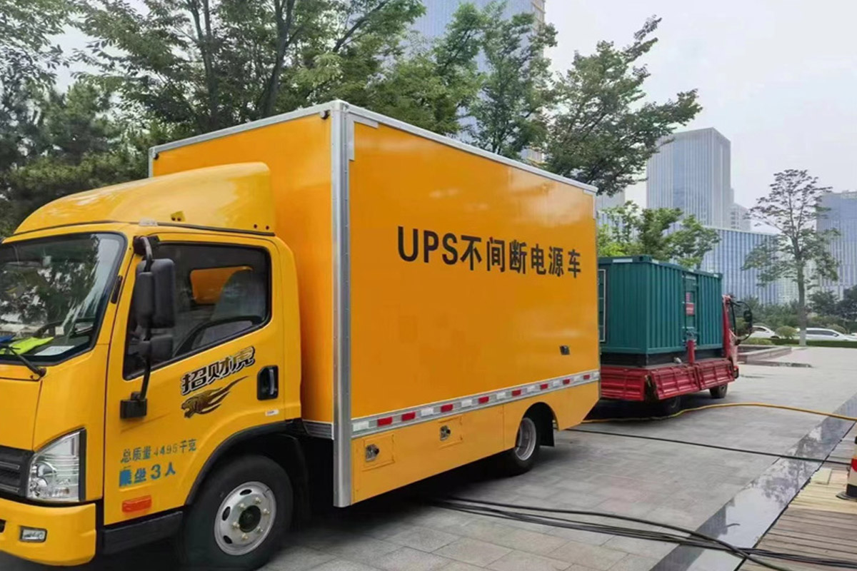 华容发电机租赁施工现场